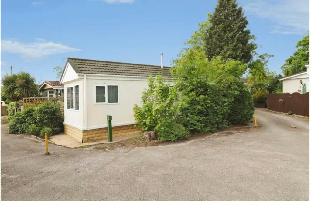 Carlight Garden retirement park West Bridgford Nottingham